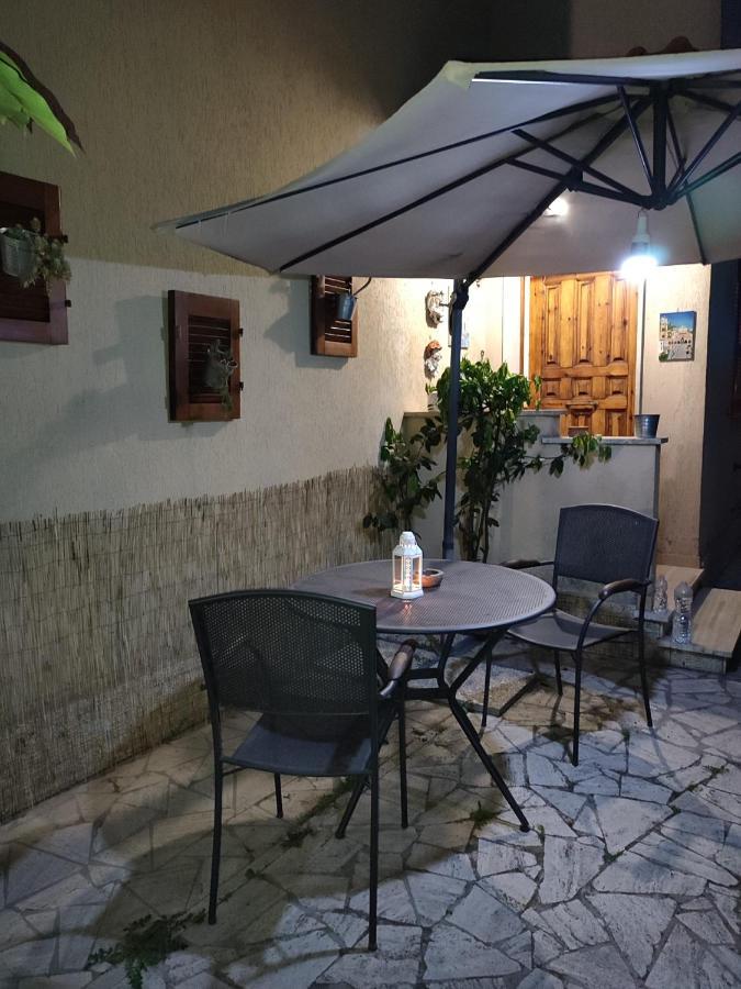 Greenhouse_آنسيو المظهر الخارجي الصورة